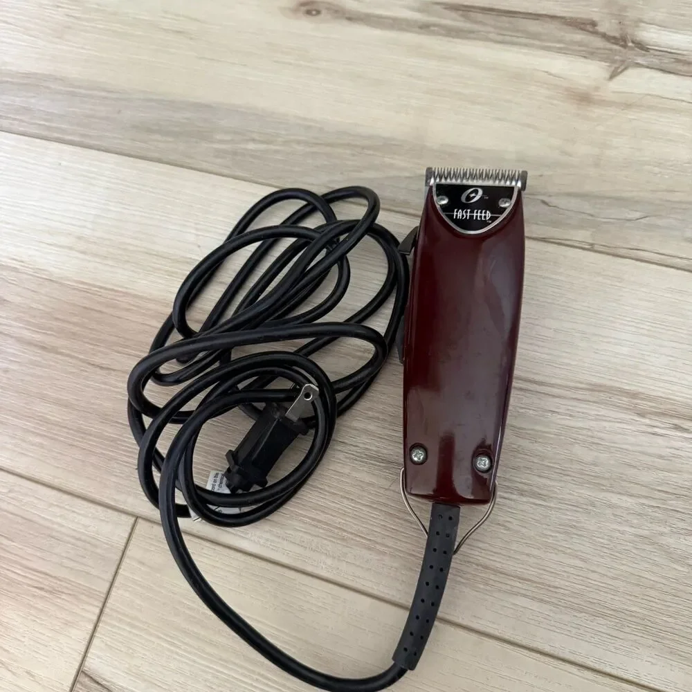 Oster Fast Feed Adjustable Pivot Motor Clipper 23-51F Burgundy